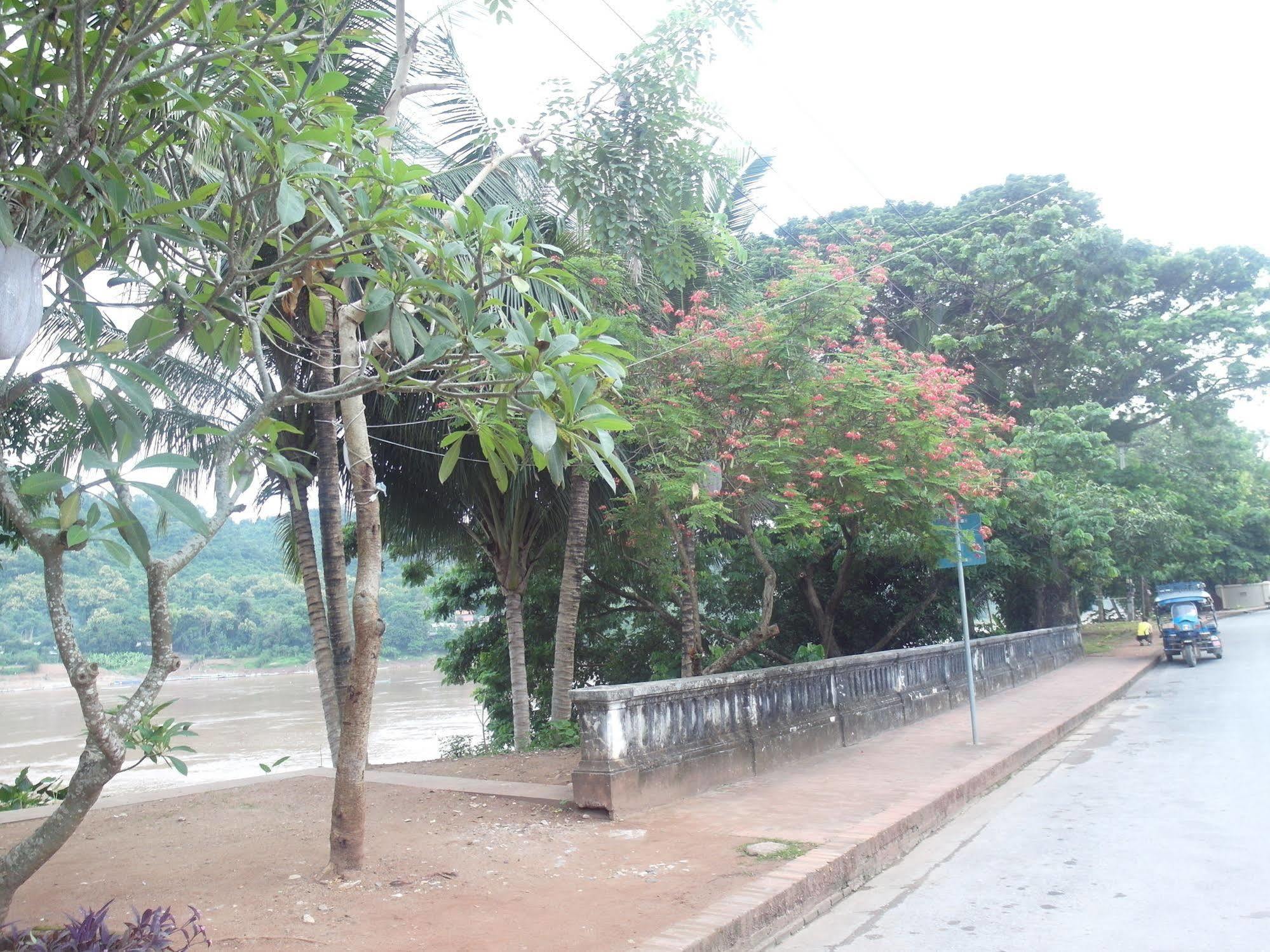 Mekong Sunset View Hotel Luang Prabang Exterior foto